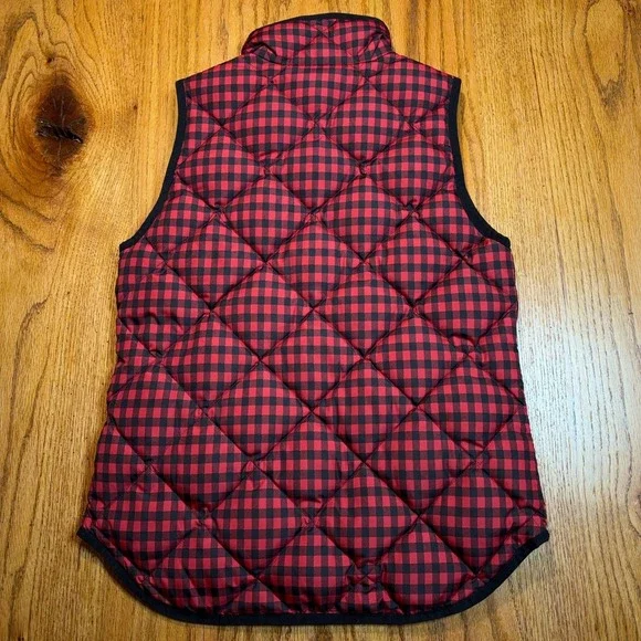 J. Crew Excursion Quilted Down Puff Vest Women's XS Red Buffalo Check Plaid - Picture 6 of 6